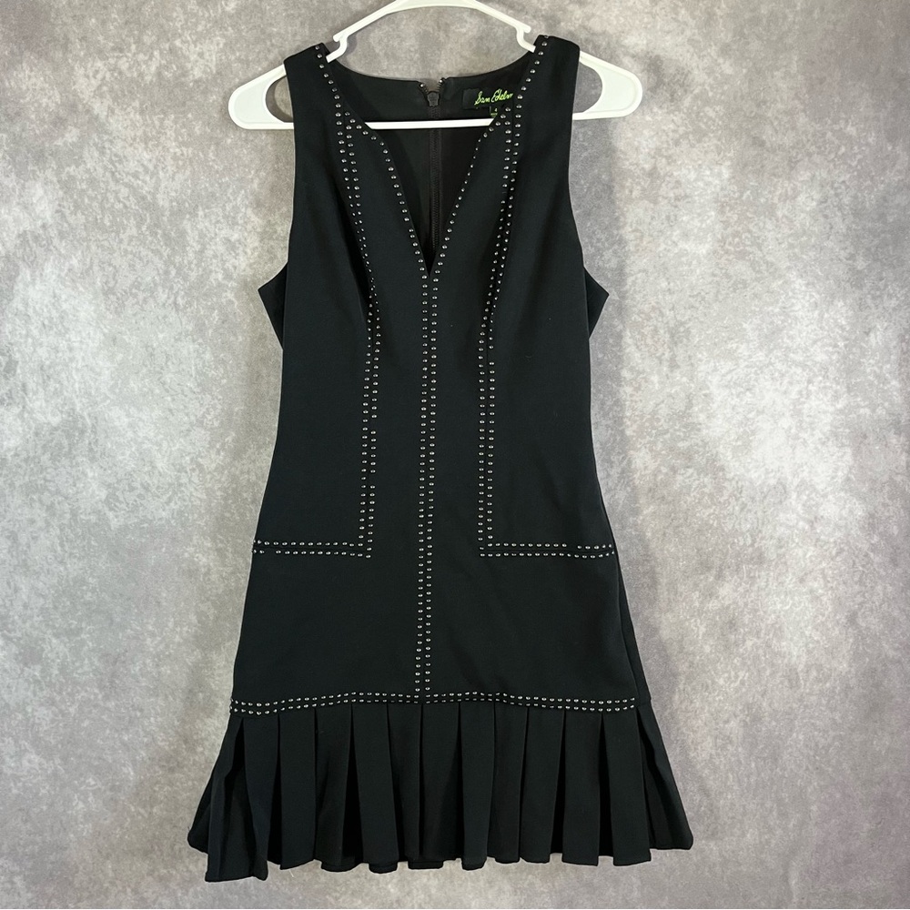Sam Edelman Women's Sleeveless V-Neck Dress Black w/ Rivets Zip Up Back Size 4